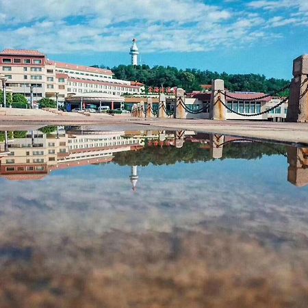 Yantai Golden Gulf Hotel Exterior photo