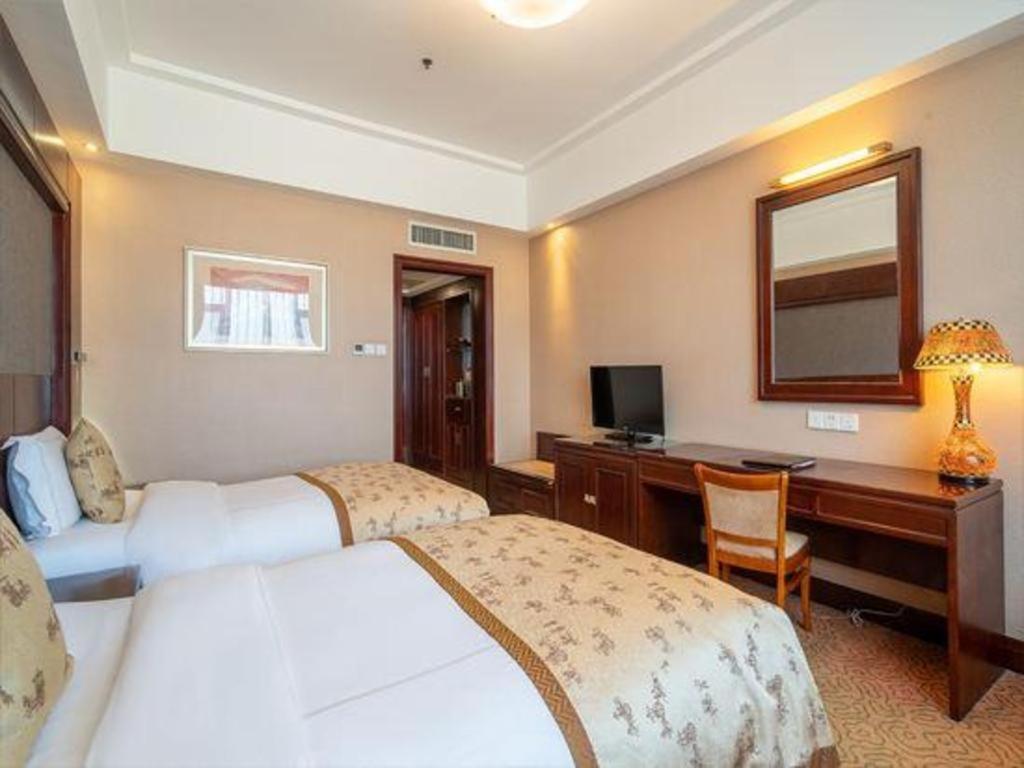 Yantai Golden Gulf Hotel Exterior photo