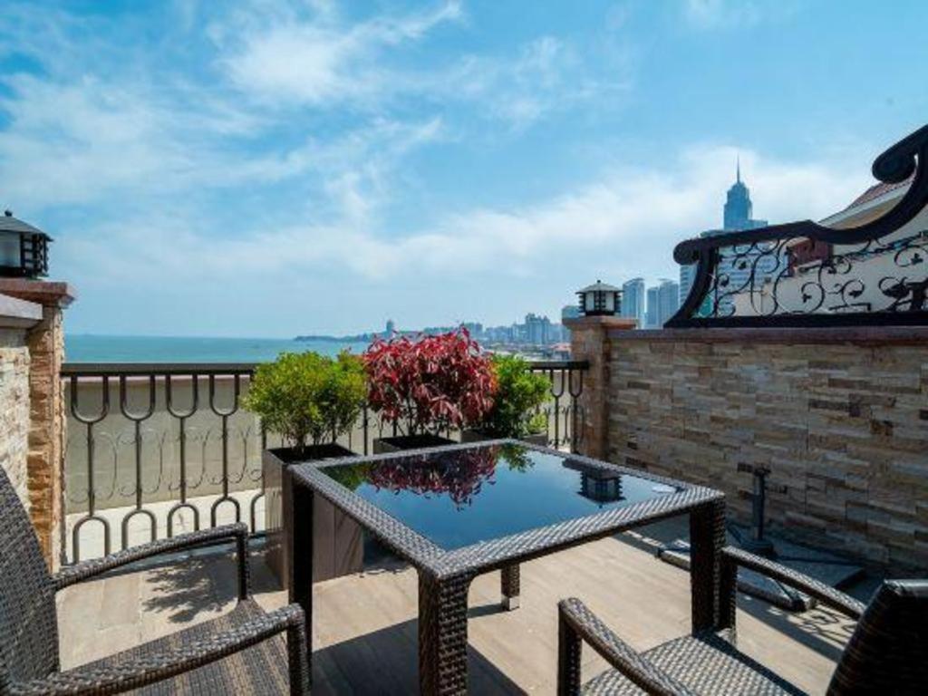 Yantai Golden Gulf Hotel Exterior photo